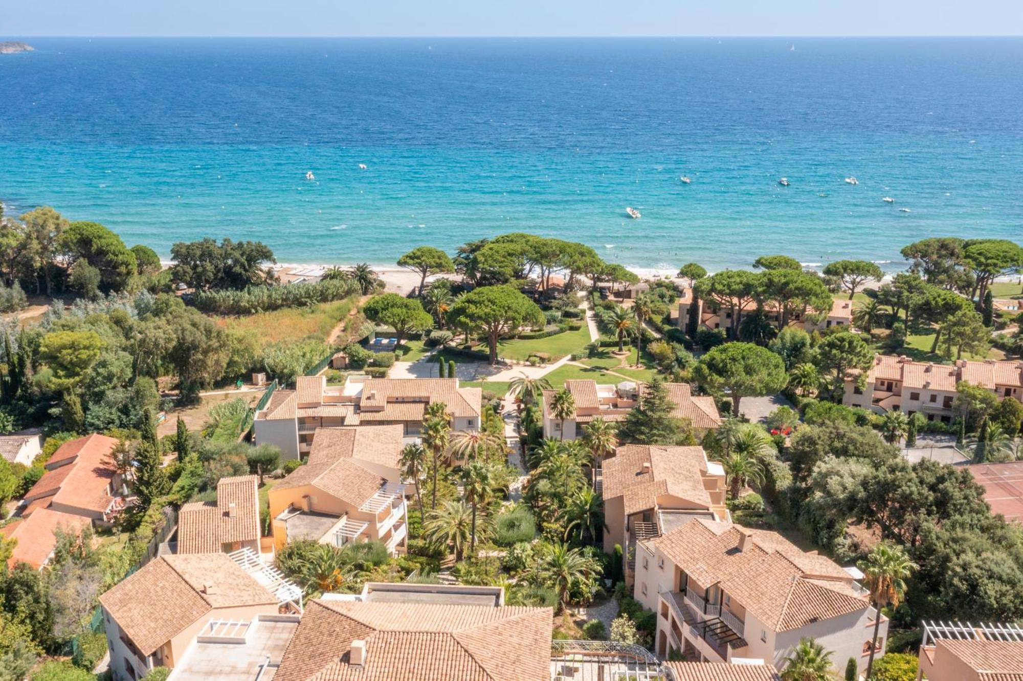 Pierre & L'anse De Pramousquier Le Lavandou