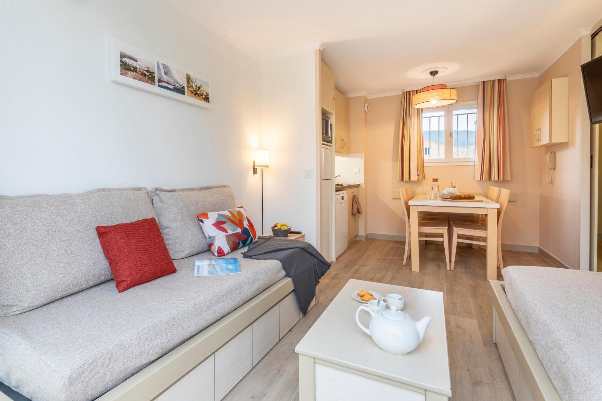 Pierre & L'anse De Pramousquier Apart-hotel 3*