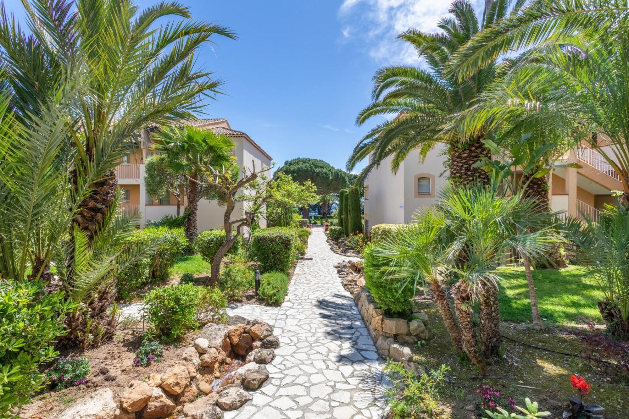 Pierre & L'anse De Pramousquier Apart-hotel 3*